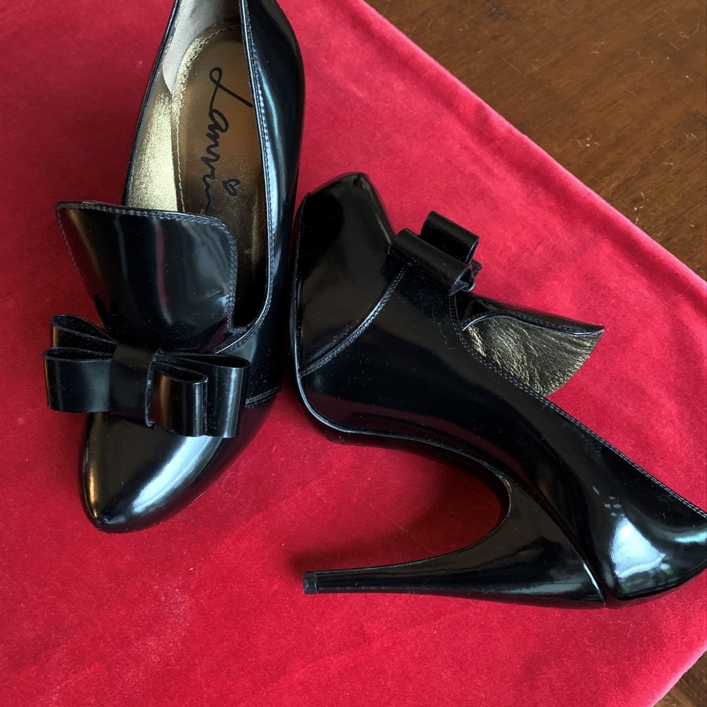 LANVIN BLACK PATENT HEELS BOOTIES LOAFERS 37 or 7 - Picture 7 of 8